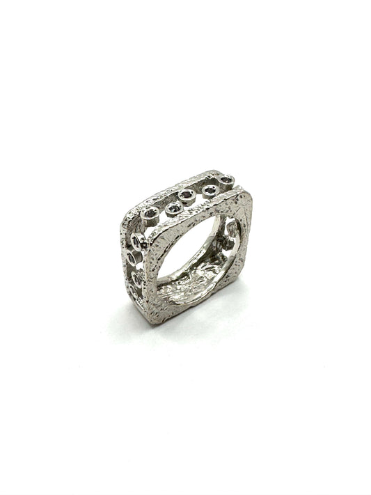 Sterling silver ring K63-27